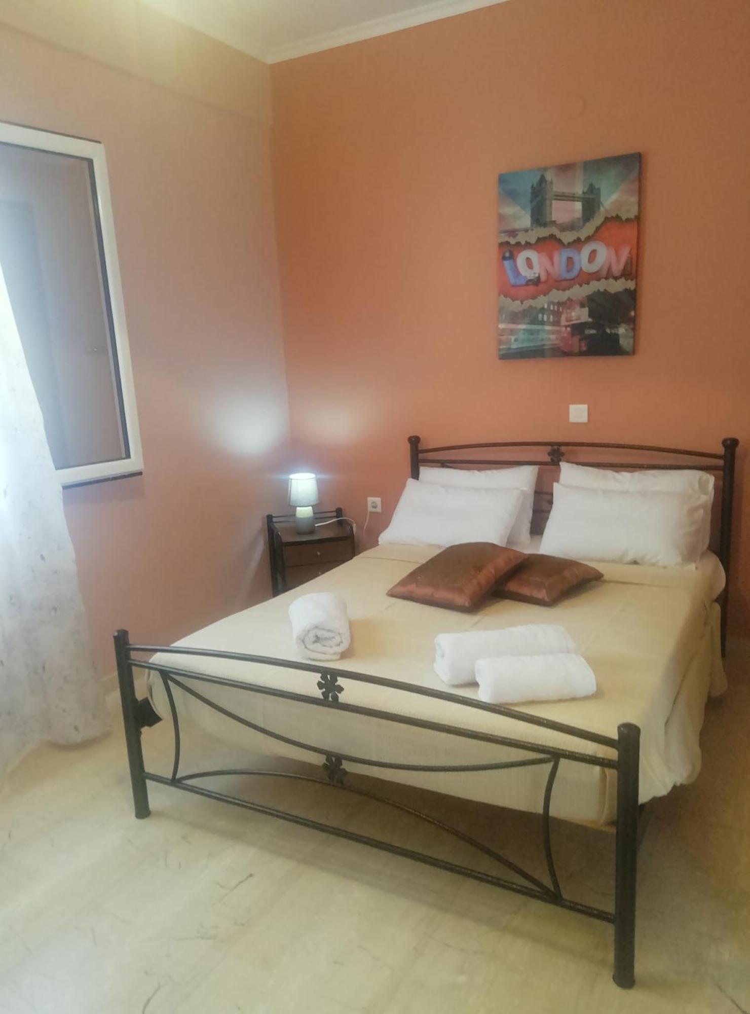 Maria'S Apartment Порос Экстерьер фото